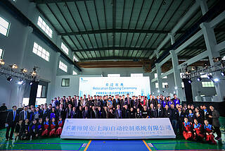 Gruppenbild auf der Eröffnungsfeier in Shanghai